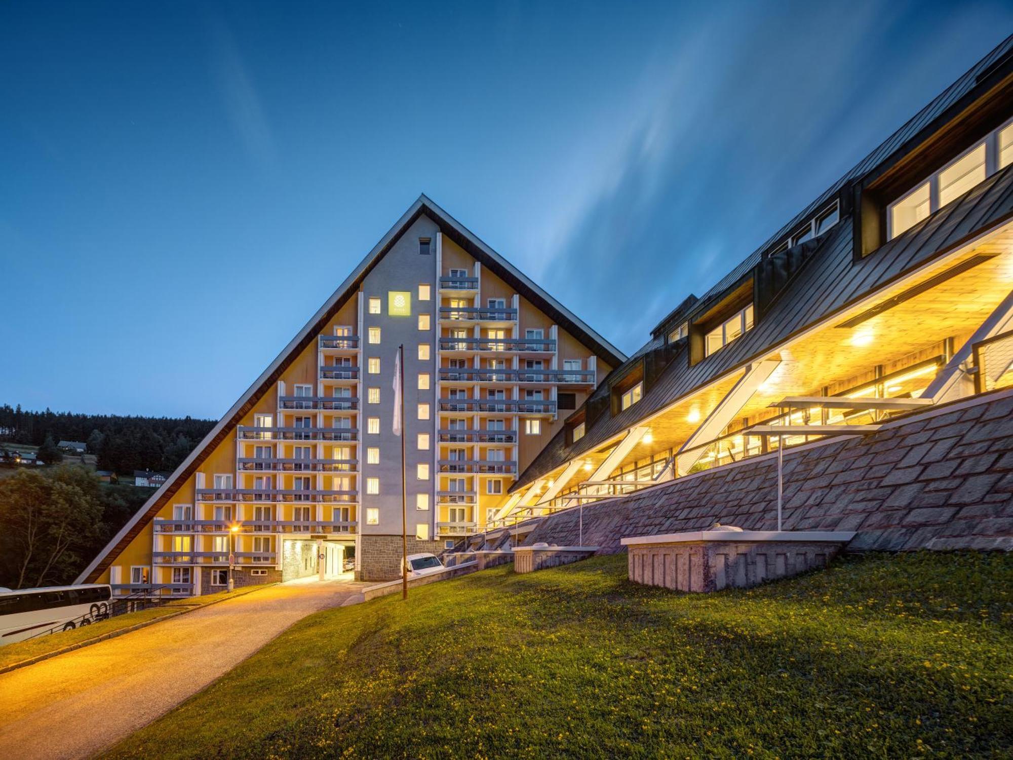 Pinia Hotel & Resort Špindlerŭv Mlýn 외부 사진